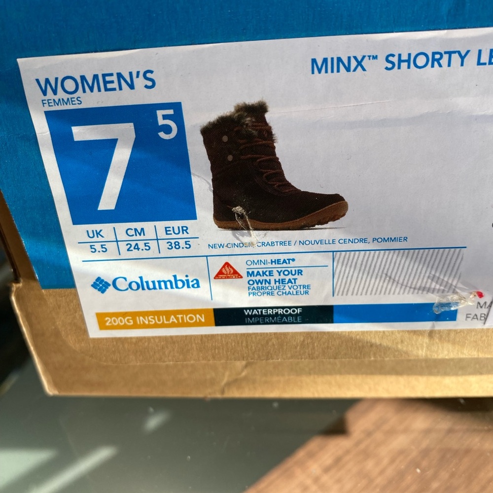 Columbia Minx Shorty Suede Winter Boots with Faux Fur (Waterproof) - Picture 9 of 10